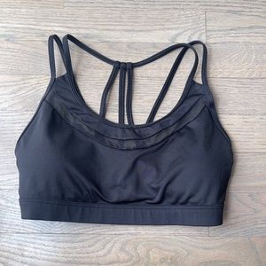Victoria's Secret Strappy Back Wire-Free Sports Bra XSmall Black Mesh Trim